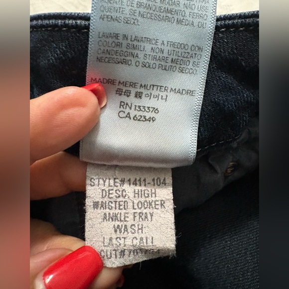 MOTHER High Waisted Looker Ankle Fray in Last Call Wash Dark Blue Skinny. Size32 - Picture 16 of 16